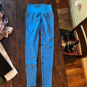 Alphalete Revival Leggings size S